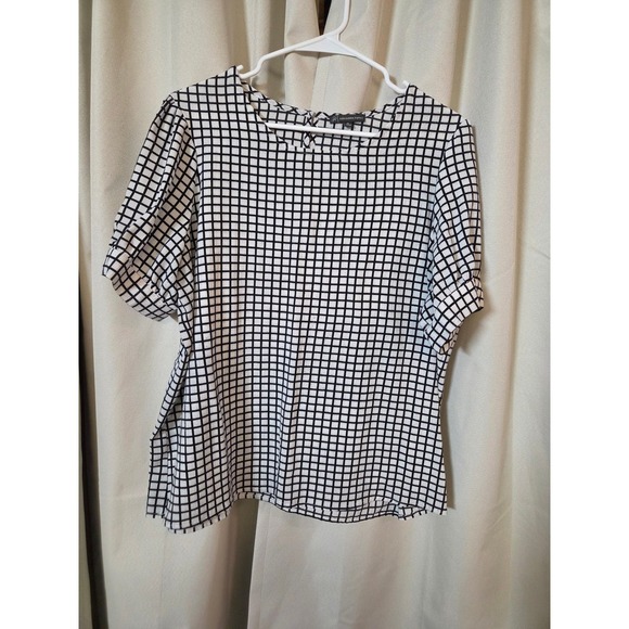 Adrianna Papell Tops - Adrianna Papell Womens XL Black White Grid Windowpane Short Sleeve Blouse Top